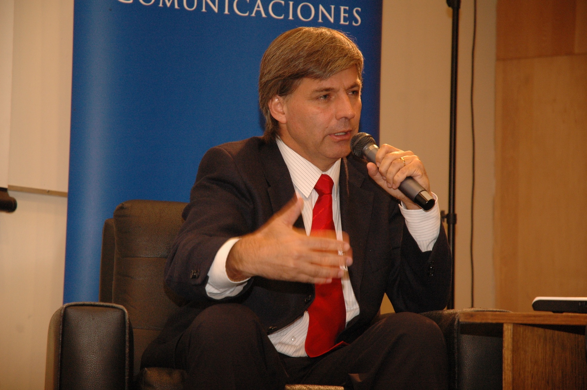 File:Harold Mayne-Nicholls.jpg - Wikimedia Commons