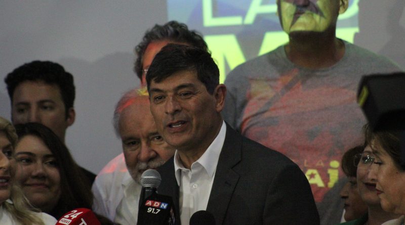 Foto de comando de Franco Parisi