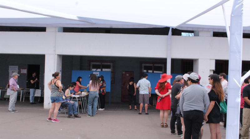 Local de votación Estadio Nacional